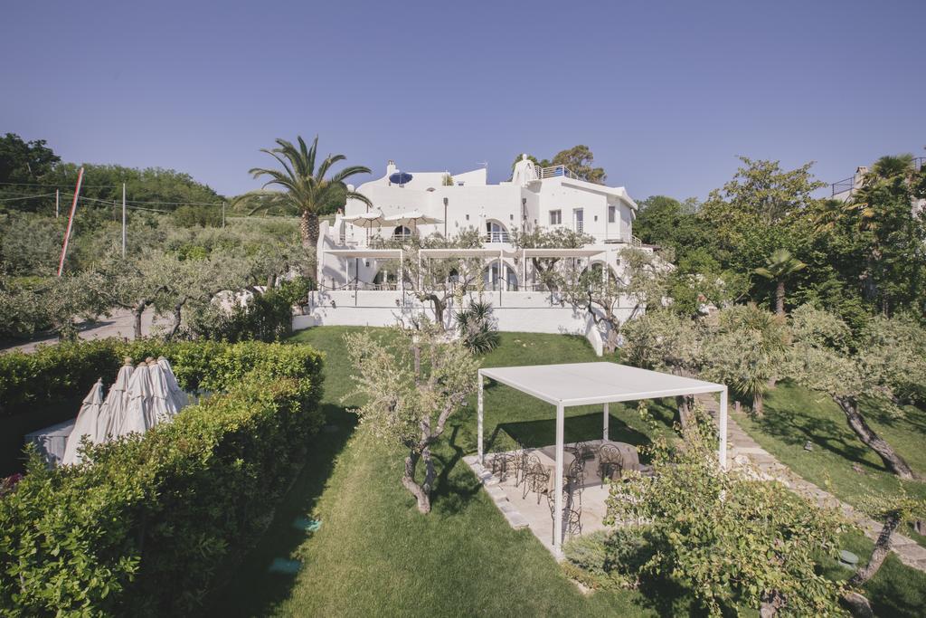 Villa Vignola Hotel Vasto Exterior photo